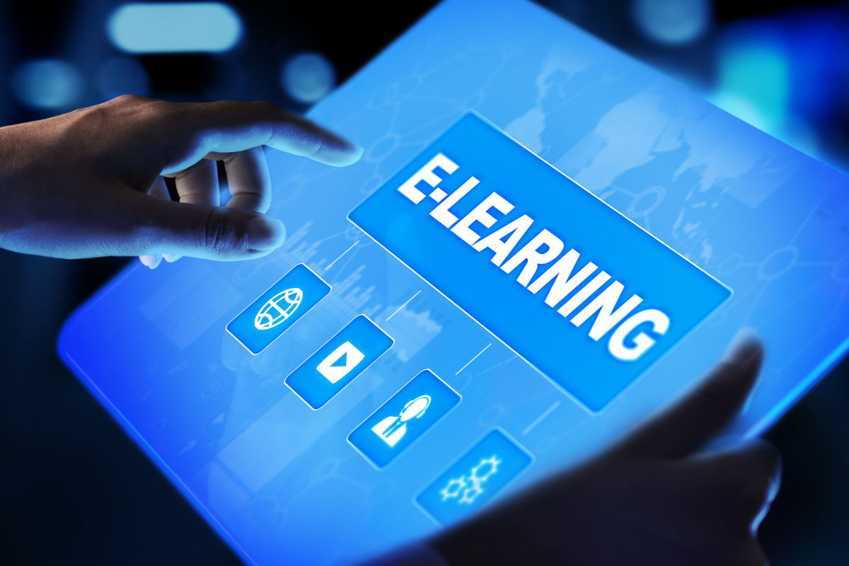 elearning-belajar-online-123rf-wrightstudio